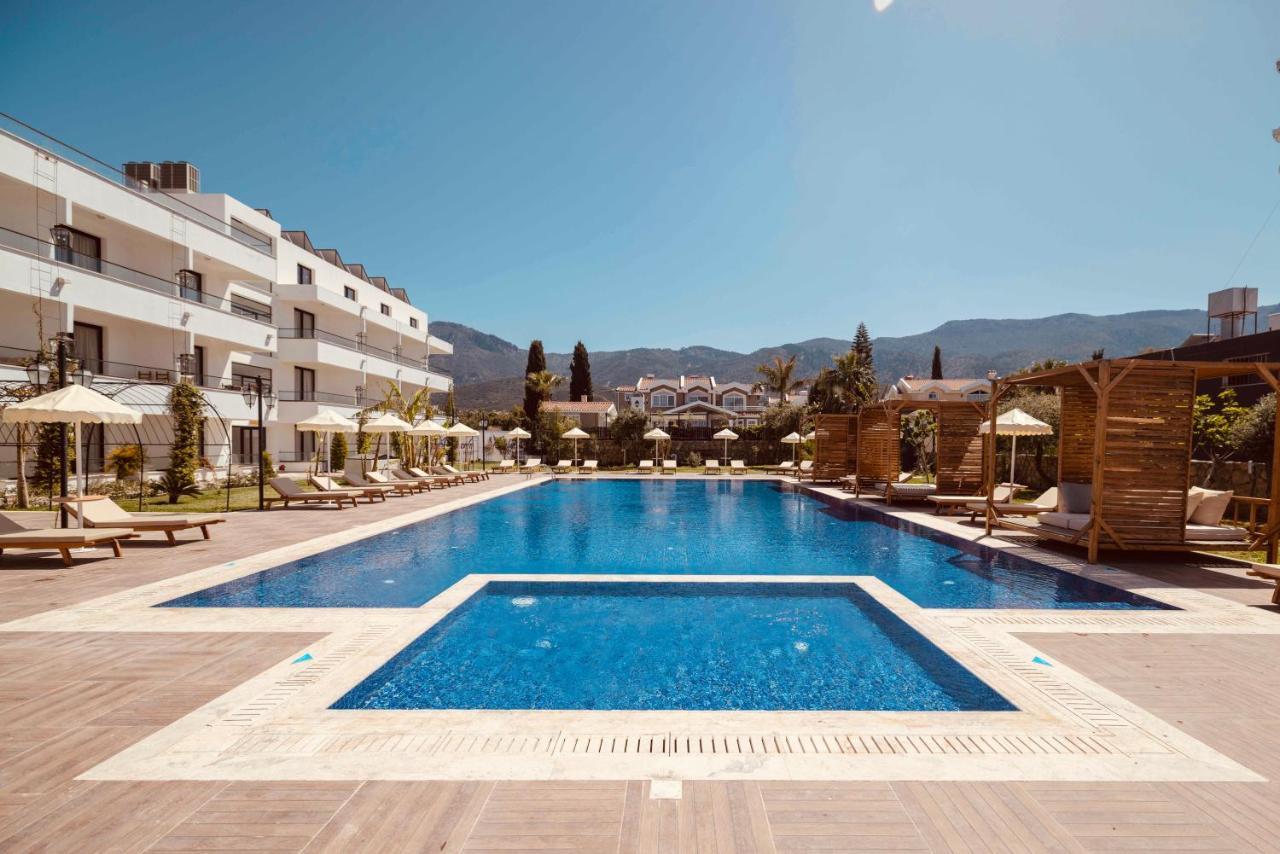 Palmonte Suites Hotel & Spa Karavas  Exteriér fotografie